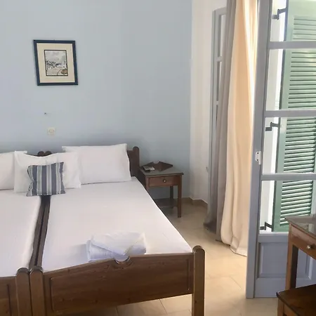 公寓 Kirki On The Hill *