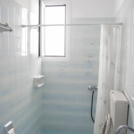 Kirki On The Hill 公寓 Krotiri